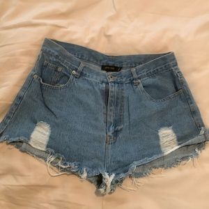 Love Tree Size Large High Waisted Denim Distressed Jean Shorts Used